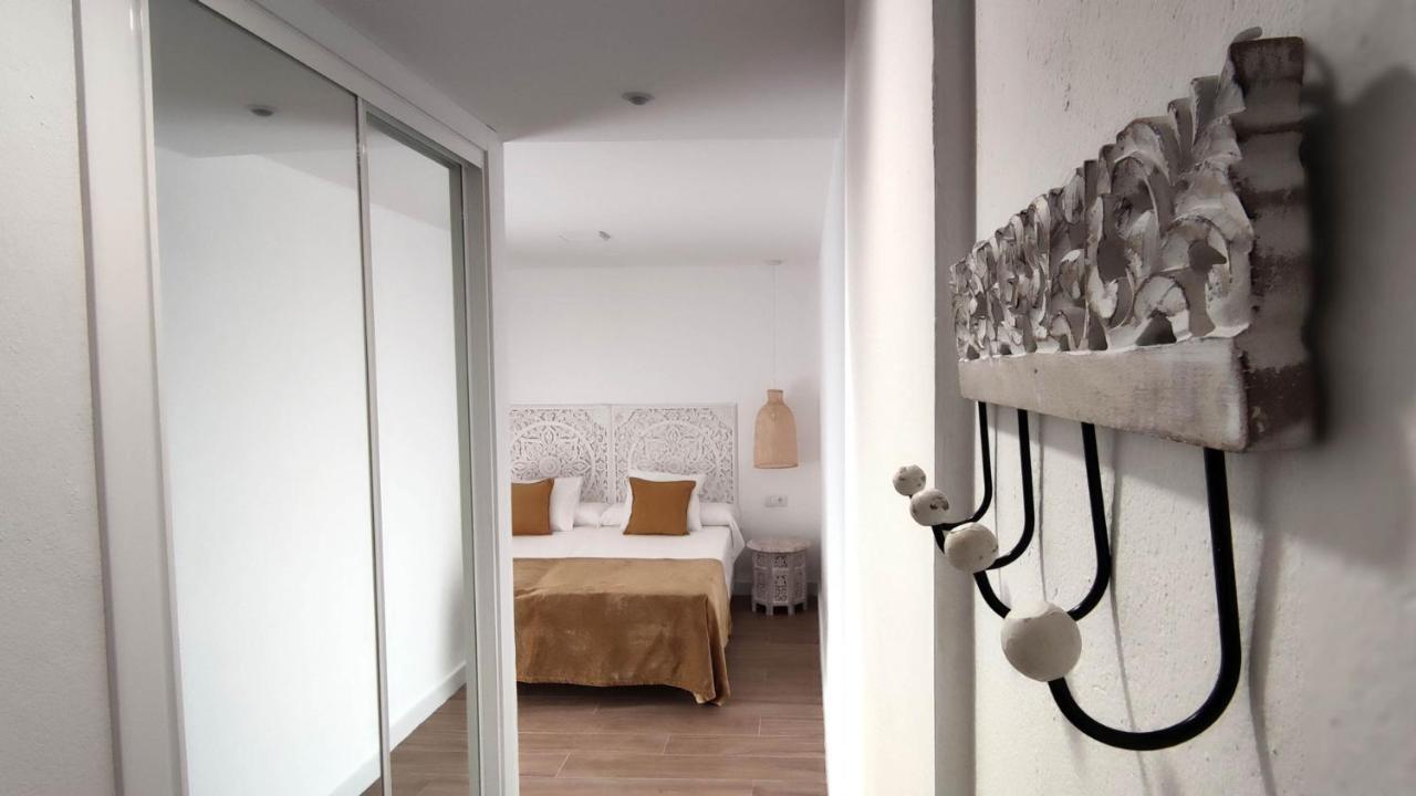Hotel La Posada De Lola - Adults Only Bolonia Exterior foto
